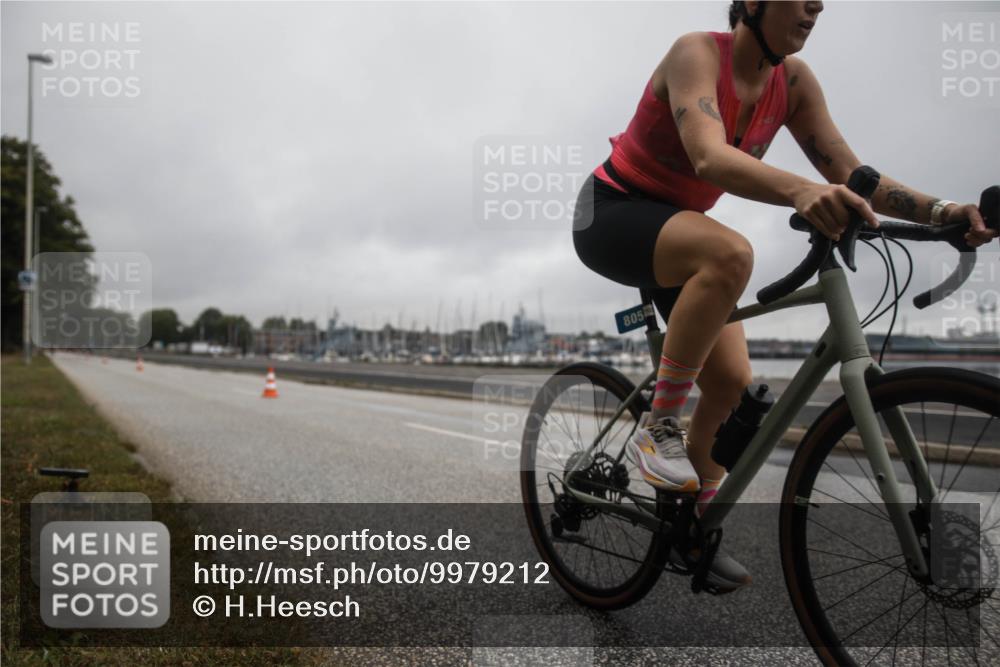 16.08.2026 - KN Förde Triathlon 2026 H.Heesch http://msf.ph/oto/9979212 16.08.2026 10:11:22 Radfahren  meine-sportfotos.de
