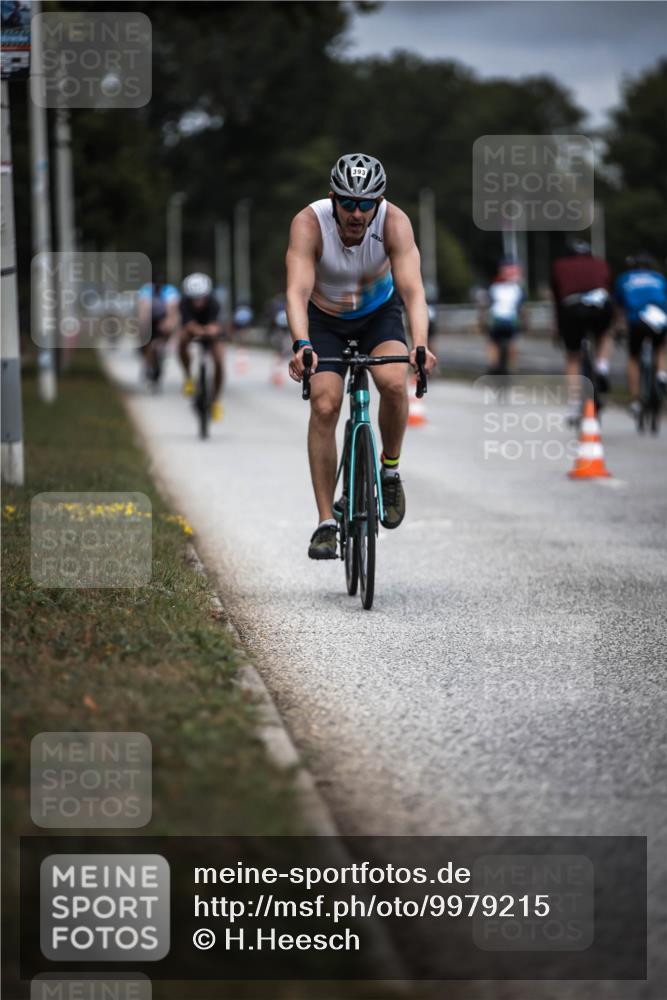 16.08.2026 - KN Förde Triathlon 2026 H.Heesch http://msf.ph/oto/9979215 16.08.2026 11:34:39 Radfahren 343, 393, 400 meine-sportfotos.de