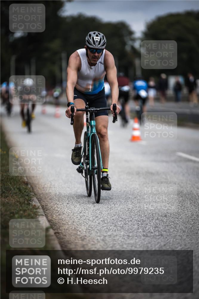 16.08.2026 - KN Förde Triathlon 2026 H.Heesch http://msf.ph/oto/9979235 16.08.2026 11:34:40 Radfahren 343, 393, 400 meine-sportfotos.de