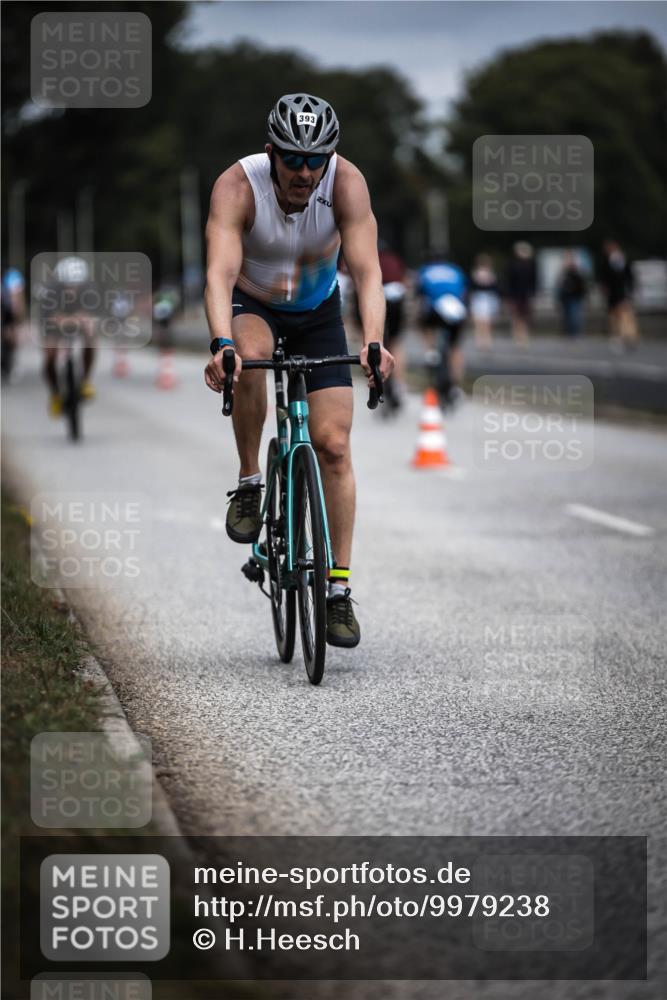 16.08.2026 - KN Förde Triathlon 2026 H.Heesch http://msf.ph/oto/9979238 16.08.2026 11:34:40 Radfahren 343, 393, 400 meine-sportfotos.de