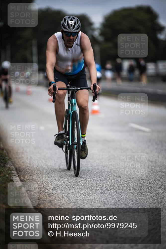 16.08.2026 - KN Förde Triathlon 2026 H.Heesch http://msf.ph/oto/9979245 16.08.2026 11:34:40 Radfahren 343, 393, 400 meine-sportfotos.de