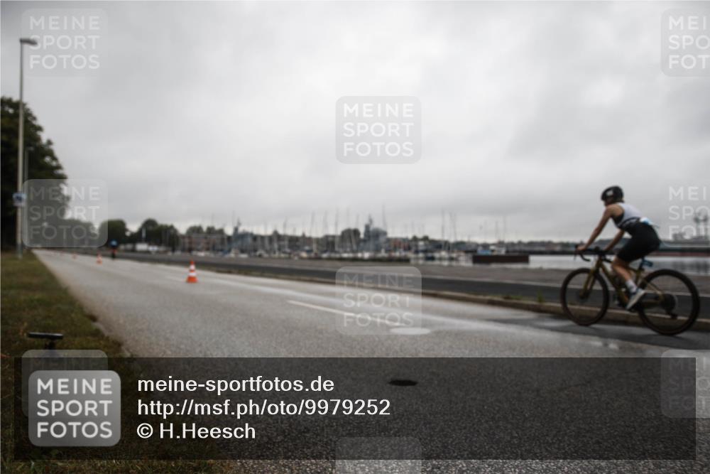 16.08.2026 - KN Förde Triathlon 2026 H.Heesch http://msf.ph/oto/9979252 16.08.2026 10:15:34 Radfahren  meine-sportfotos.de