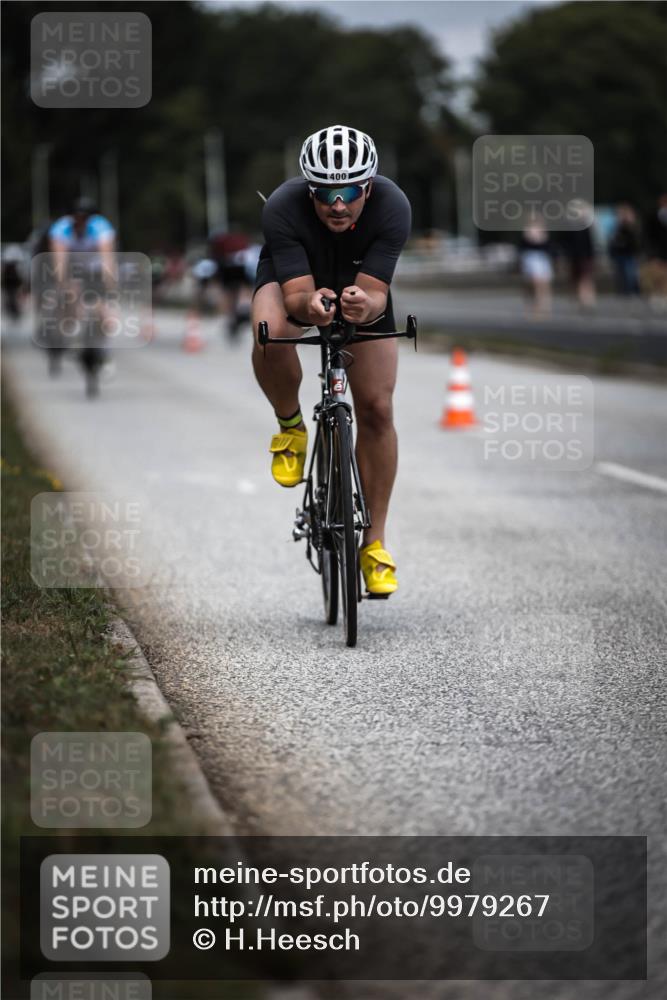 16.08.2026 - KN Förde Triathlon 2026 H.Heesch http://msf.ph/oto/9979267 16.08.2026 11:34:43 Radfahren 343, 345, 358, 393, 400, 410 meine-sportfotos.de
