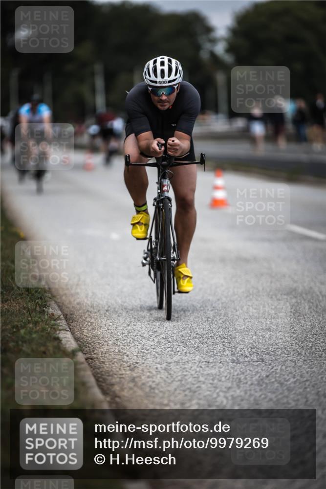 16.08.2026 - KN Förde Triathlon 2026 H.Heesch http://msf.ph/oto/9979269 16.08.2026 11:34:43 Radfahren 343, 345, 358, 393, 400, 410 meine-sportfotos.de