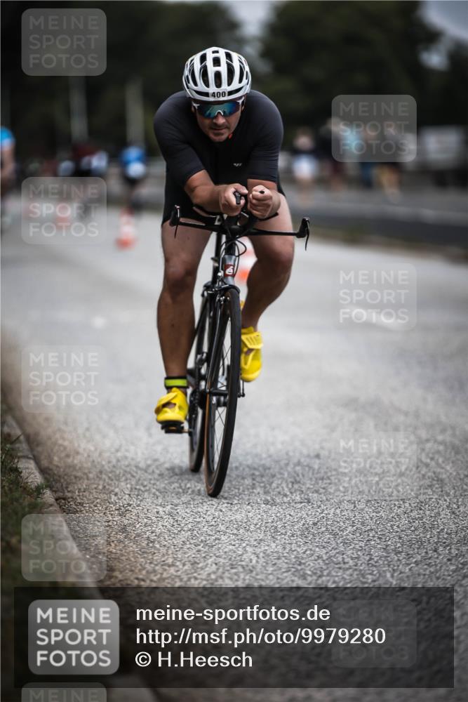 16.08.2026 - KN Förde Triathlon 2026 H.Heesch http://msf.ph/oto/9979280 16.08.2026 11:34:43 Radfahren 343, 345, 358, 393, 400, 410 meine-sportfotos.de