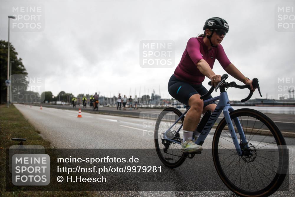 16.08.2026 - KN Förde Triathlon 2026 H.Heesch http://msf.ph/oto/9979281 16.08.2026 10:20:06 Radfahren  meine-sportfotos.de