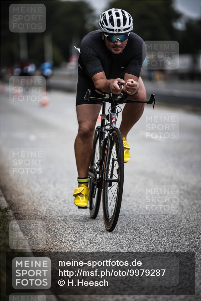 16.08.2026 - KN Förde Triathlon 2026 H.Heesch http://msf.ph/oto/9979287 16.08.2026 11:34:43 Radfahren 343, 345, 358, 393, 400, 410 meine-sportfotos.de