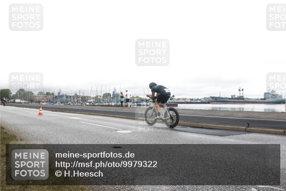 16.08.2026 - KN Förde Triathlon 2026 H.Heesch http://msf.ph/oto/9979322 16.08.2026 10:59:34 Radfahren  meine-sportfotos.de