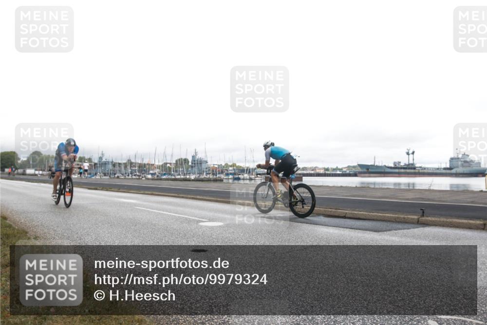 16.08.2026 - KN Förde Triathlon 2026 H.Heesch http://msf.ph/oto/9979324 16.08.2026 10:59:46 Radfahren 307, 313 meine-sportfotos.de