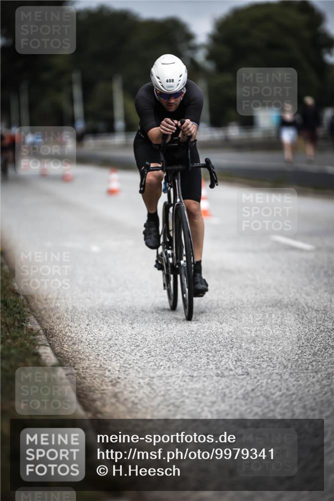 16.08.2026 - KN Förde Triathlon 2026 H.Heesch http://msf.ph/oto/9979341 16.08.2026 11:34:52 Radfahren 374, 394, 408 meine-sportfotos.de