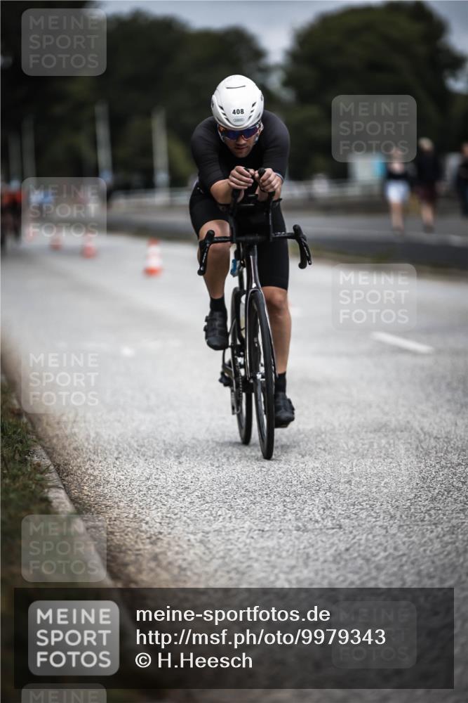 16.08.2026 - KN Förde Triathlon 2026 H.Heesch http://msf.ph/oto/9979343 16.08.2026 11:34:52 Radfahren 374, 394, 408 meine-sportfotos.de