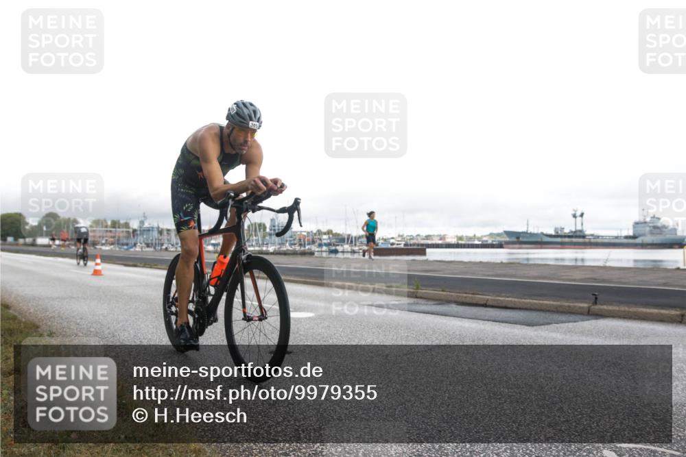 16.08.2026 - KN Förde Triathlon 2026 H.Heesch http://msf.ph/oto/9979355 16.08.2026 11:01:51 Radfahren 305, 309, 313, 318 meine-sportfotos.de
