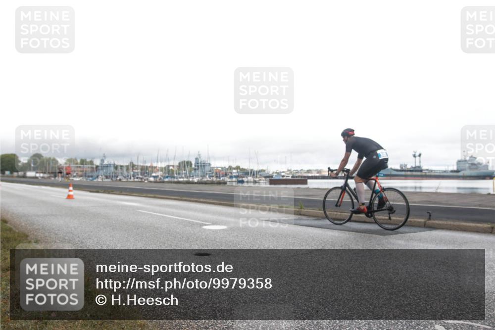 16.08.2026 - KN Förde Triathlon 2026 H.Heesch http://msf.ph/oto/9979358 16.08.2026 11:01:56 Radfahren 318 meine-sportfotos.de