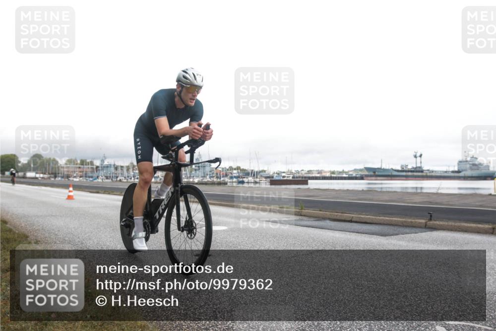 16.08.2026 - KN Förde Triathlon 2026 H.Heesch http://msf.ph/oto/9979362 16.08.2026 11:02:18 Radfahren 314, 327, 441 meine-sportfotos.de