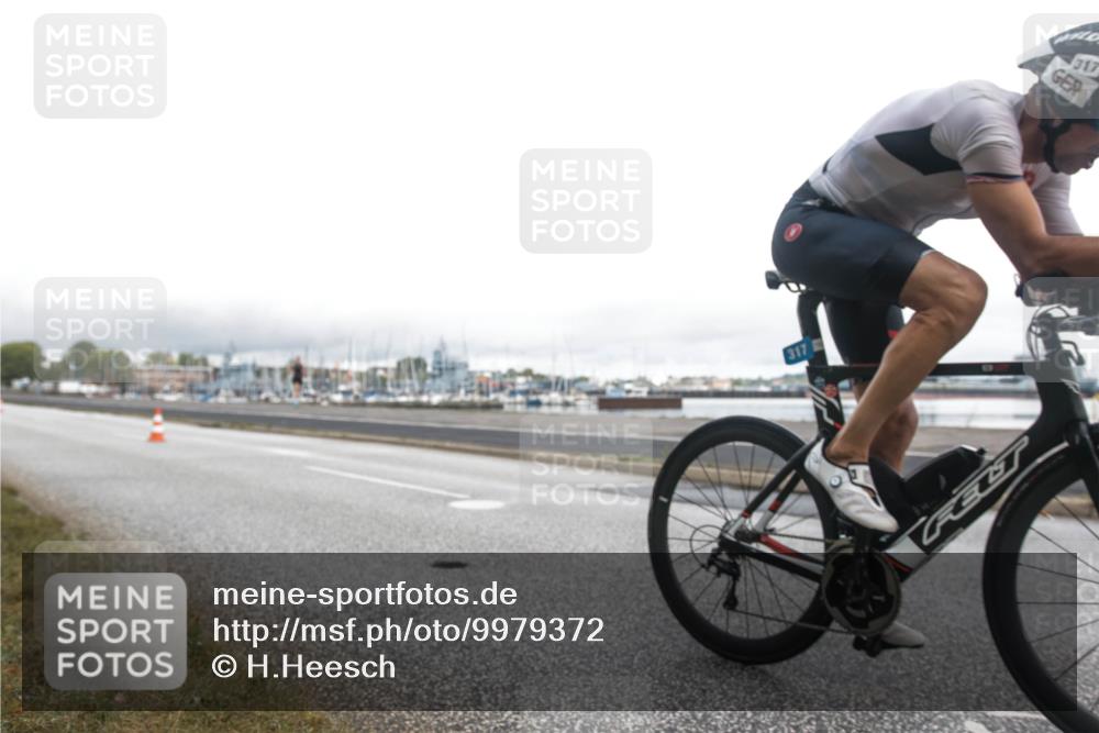 16.08.2026 - KN Förde Triathlon 2026 H.Heesch http://msf.ph/oto/9979372 16.08.2026 11:02:42 Radfahren 317, 336 meine-sportfotos.de