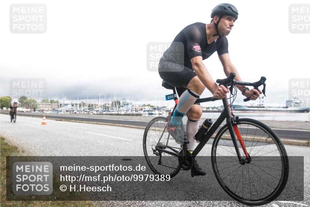 16.08.2026 - KN Förde Triathlon 2026 H.Heesch http://msf.ph/oto/9979389 16.08.2026 11:04:18 Radfahren 309, 329, 340 meine-sportfotos.de