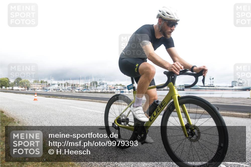 16.08.2026 - KN Förde Triathlon 2026 H.Heesch http://msf.ph/oto/9979393 16.08.2026 11:04:19 Radfahren 309, 329, 331, 340 meine-sportfotos.de