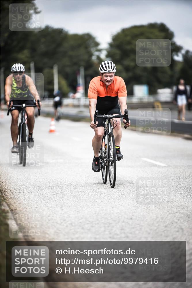 16.08.2026 - KN Förde Triathlon 2026 H.Heesch http://msf.ph/oto/9979416 16.08.2026 11:35:01 Radfahren 322, 356, 364, 401 meine-sportfotos.de