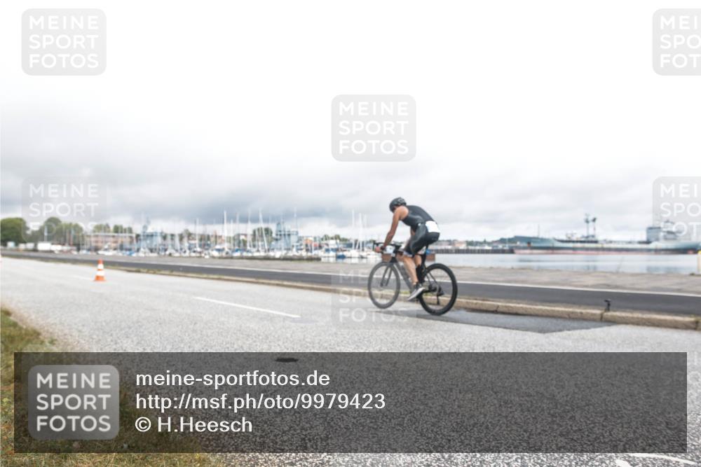 16.08.2026 - KN Förde Triathlon 2026 H.Heesch http://msf.ph/oto/9979423 16.08.2026 11:05:51 Radfahren 359 meine-sportfotos.de