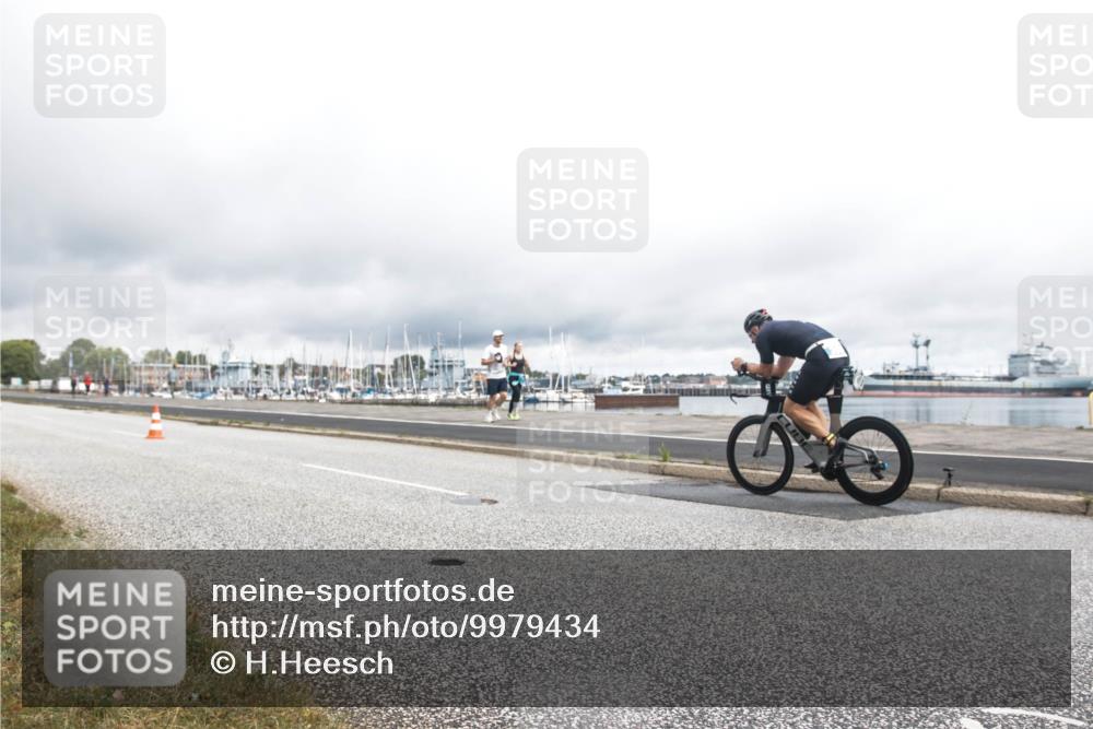 16.08.2026 - KN Förde Triathlon 2026 H.Heesch http://msf.ph/oto/9979434 16.08.2026 11:07:16 Radfahren 304, 306, 345, 348, 356, 371 meine-sportfotos.de