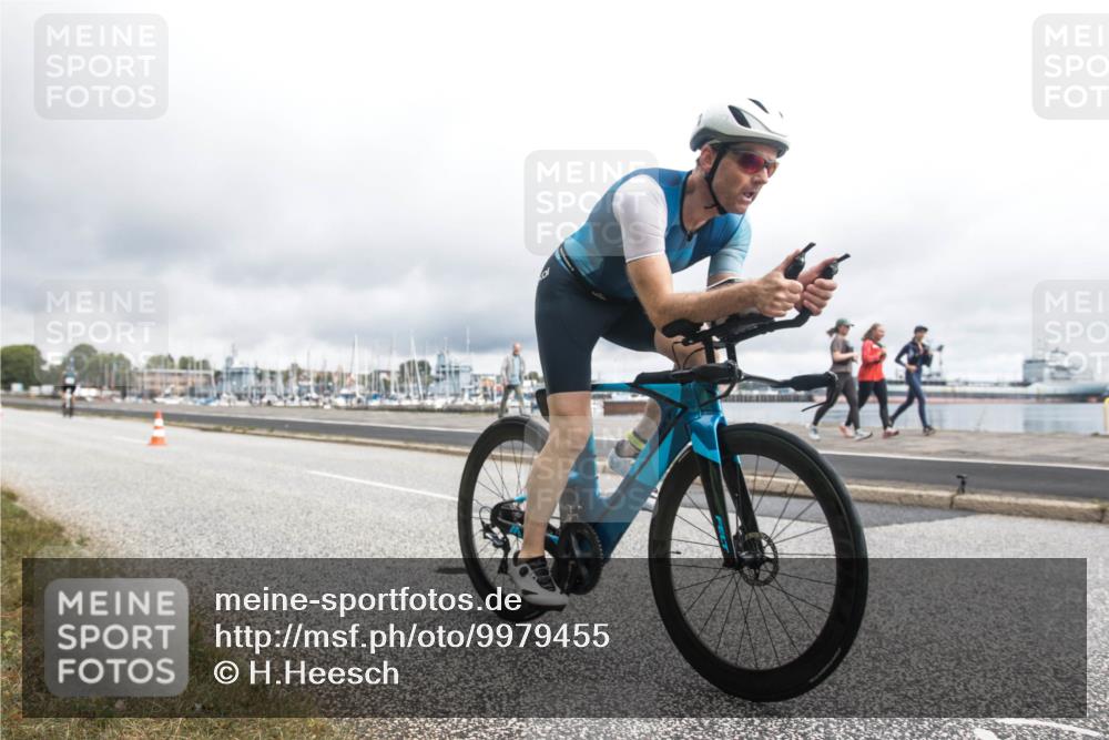 16.08.2026 - KN Förde Triathlon 2026 H.Heesch http://msf.ph/oto/9979455 16.08.2026 11:07:38 Radfahren 330, 350, 355 meine-sportfotos.de