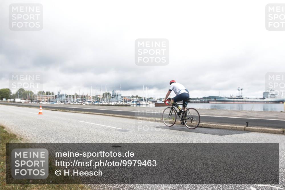 16.08.2026 - KN Förde Triathlon 2026 H.Heesch http://msf.ph/oto/9979463 16.08.2026 11:07:52 Radfahren  meine-sportfotos.de