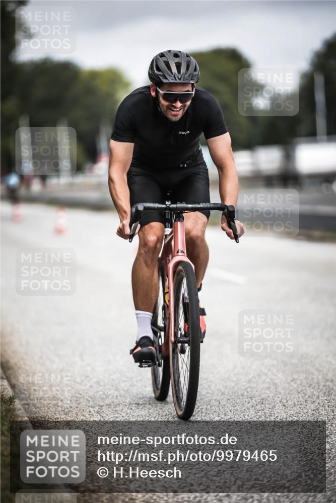 16.08.2026 - KN Förde Triathlon 2026 H.Heesch http://msf.ph/oto/9979465 16.08.2026 11:35:17 Radfahren 399 meine-sportfotos.de