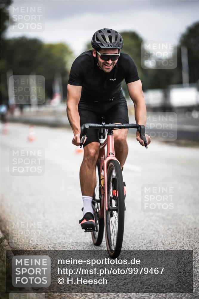 16.08.2026 - KN Förde Triathlon 2026 H.Heesch http://msf.ph/oto/9979467 16.08.2026 11:35:17 Radfahren 399 meine-sportfotos.de