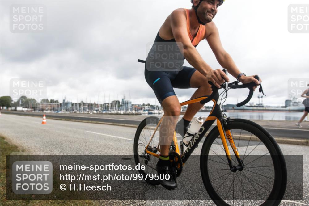 16.08.2026 - KN Förde Triathlon 2026 H.Heesch http://msf.ph/oto/9979500 16.08.2026 11:09:27 Radfahren 221, 302, 349, 356, 357, 369, 397, 441 meine-sportfotos.de