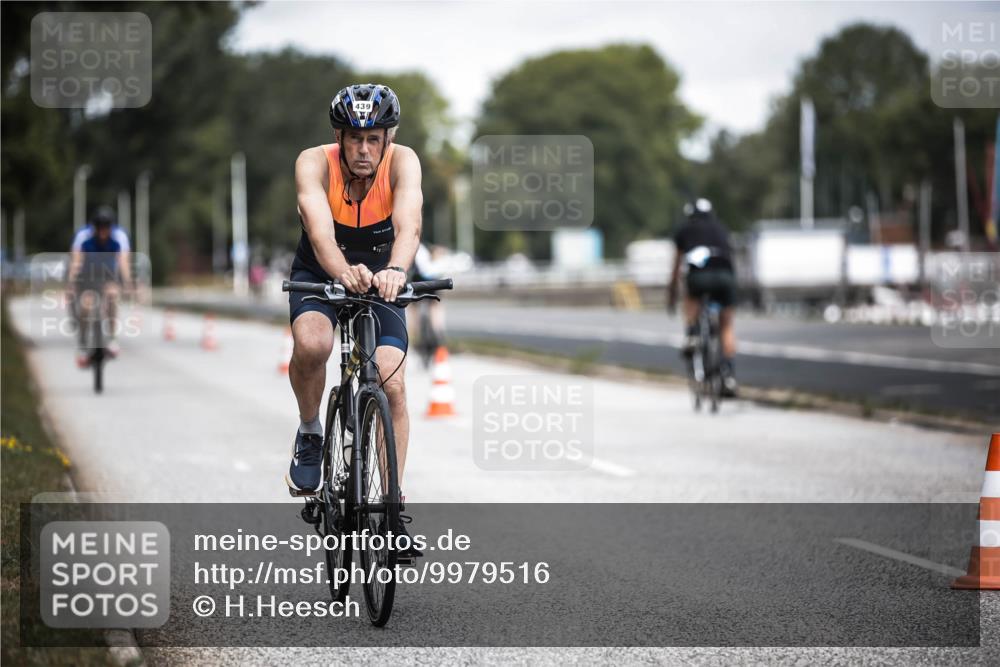 16.08.2026 - KN Förde Triathlon 2026 H.Heesch http://msf.ph/oto/9979516 16.08.2026 11:35:32 Radfahren 354, 392, 437, 439 meine-sportfotos.de