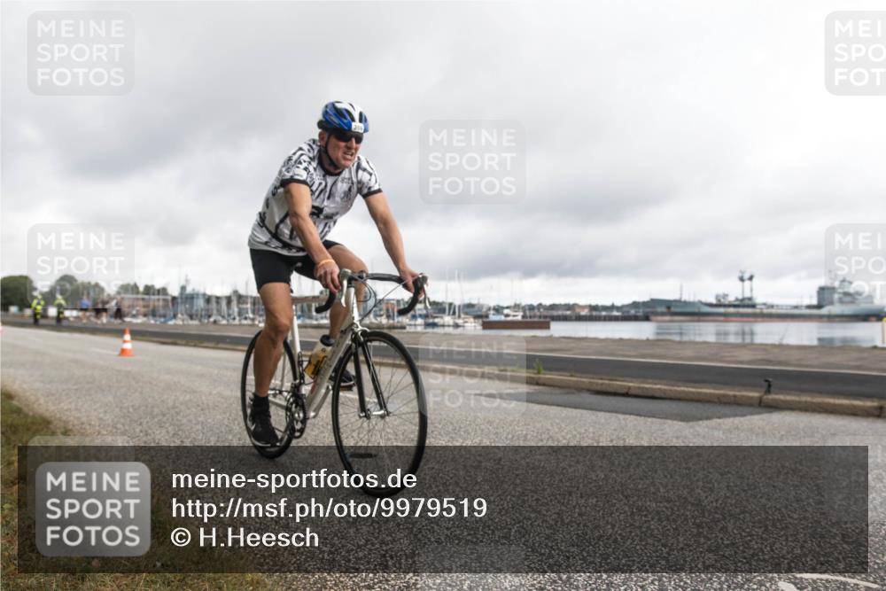 16.08.2026 - KN Förde Triathlon 2026 H.Heesch http://msf.ph/oto/9979519 16.08.2026 11:09:49 Radfahren 306, 312, 364, 388, 392 meine-sportfotos.de