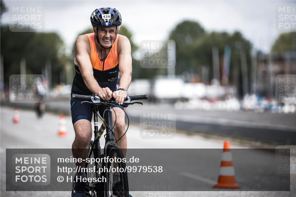 16.08.2026 - KN Förde Triathlon 2026 H.Heesch http://msf.ph/oto/9979538 16.08.2026 11:35:32 Radfahren 354, 392, 437, 439 meine-sportfotos.de