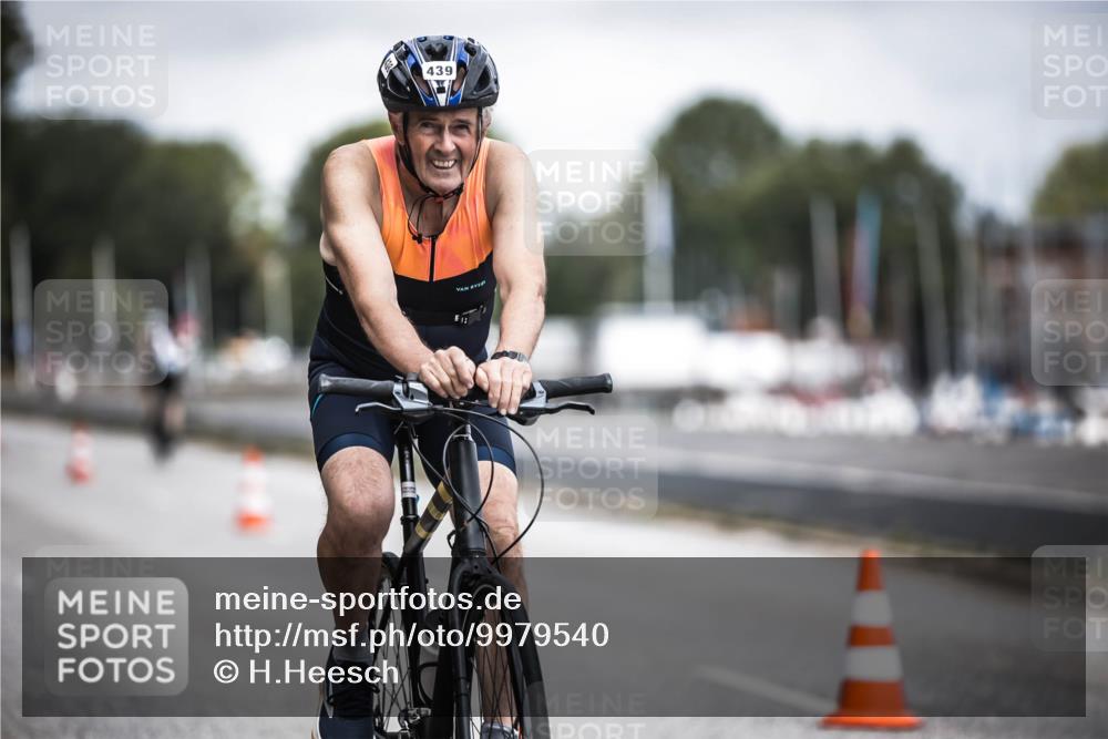 16.08.2026 - KN Förde Triathlon 2026 H.Heesch http://msf.ph/oto/9979540 16.08.2026 11:35:32 Radfahren 354, 392, 437, 439 meine-sportfotos.de