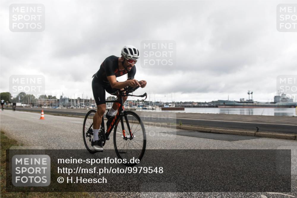 16.08.2026 - KN Förde Triathlon 2026 H.Heesch http://msf.ph/oto/9979548 16.08.2026 11:10:34 Radfahren 313, 375, 383, 391 meine-sportfotos.de