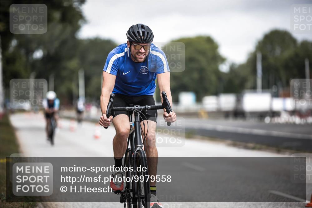 16.08.2026 - KN Förde Triathlon 2026 H.Heesch http://msf.ph/oto/9979558 16.08.2026 11:35:36 Radfahren 392, 412, 437, 439 meine-sportfotos.de
