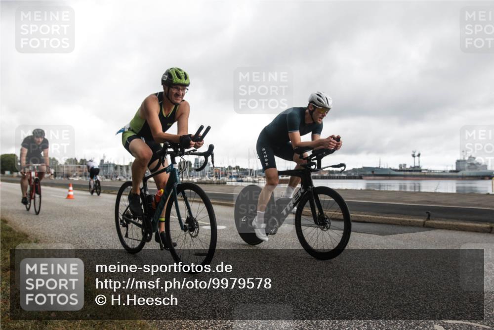 16.08.2026 - KN Förde Triathlon 2026 H.Heesch http://msf.ph/oto/9979578 16.08.2026 11:11:18 Radfahren 314, 317, 342, 372, 386, 430 meine-sportfotos.de