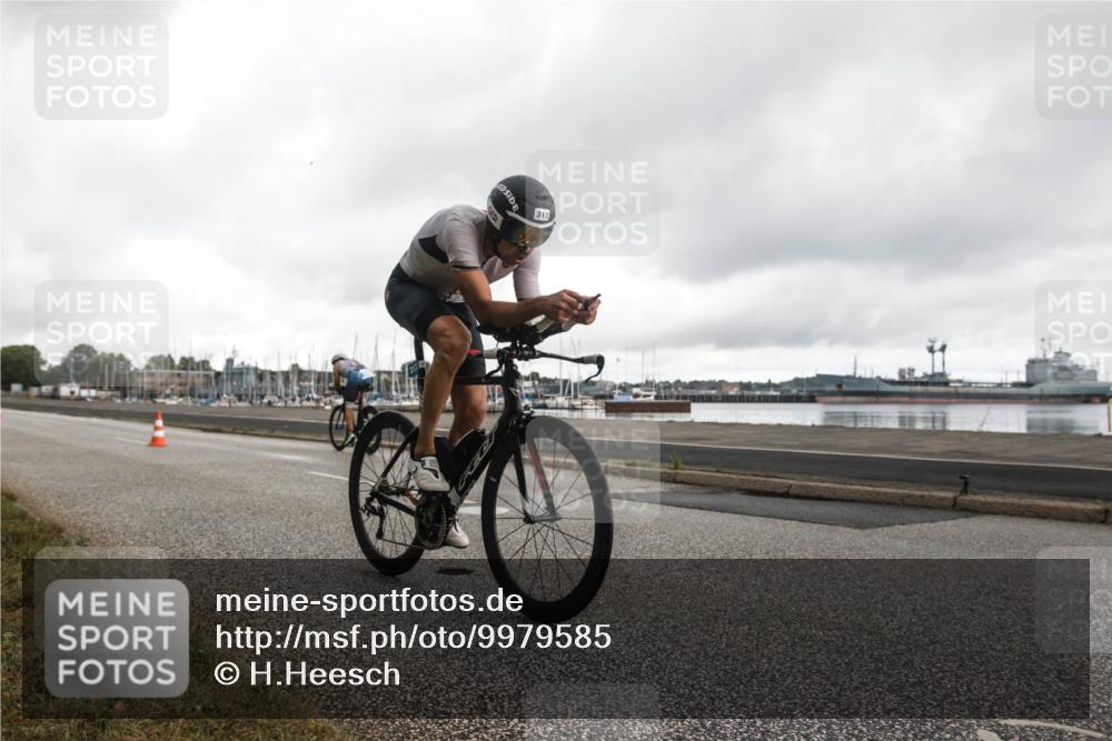 16.08.2026 - KN Förde Triathlon 2026 H.Heesch http://msf.ph/oto/9979585 16.08.2026 11:11:23 Radfahren 317, 353, 409, 430 meine-sportfotos.de