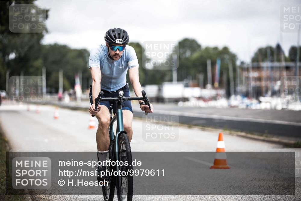 16.08.2026 - KN Förde Triathlon 2026 H.Heesch http://msf.ph/oto/9979611 16.08.2026 11:36:08 Radfahren 360, 367, 376, 802 meine-sportfotos.de