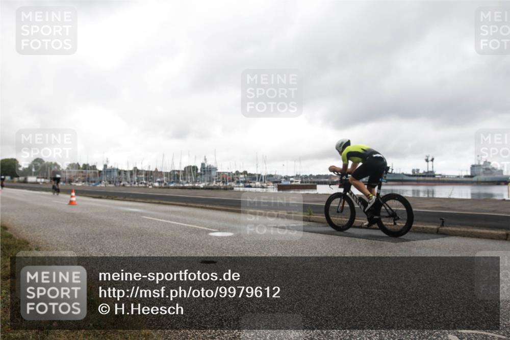 16.08.2026 - KN Förde Triathlon 2026 H.Heesch http://msf.ph/oto/9979612 16.08.2026 11:11:44 Radfahren 324, 336, 368 meine-sportfotos.de