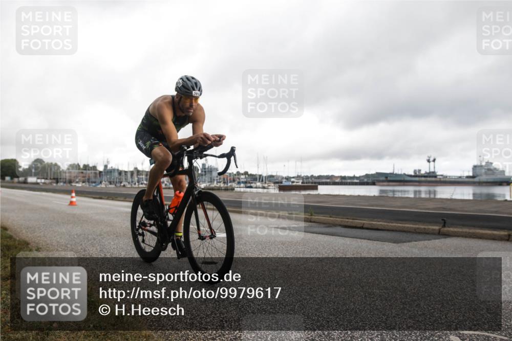 16.08.2026 - KN Förde Triathlon 2026 H.Heesch http://msf.ph/oto/9979617 16.08.2026 11:11:54 Radfahren 305, 337, 370, 373, 377, 397, 398 meine-sportfotos.de