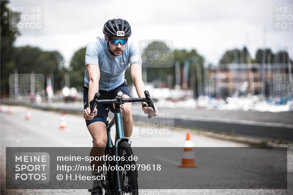 16.08.2026 - KN Förde Triathlon 2026 H.Heesch http://msf.ph/oto/9979618 16.08.2026 11:36:08 Radfahren 360, 367, 376, 802 meine-sportfotos.de