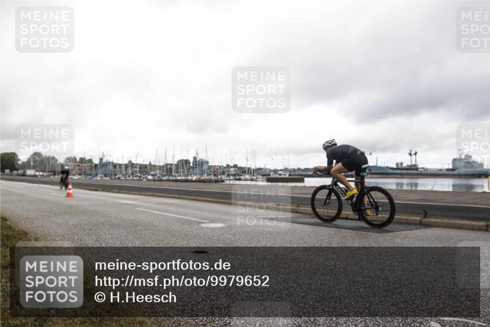16.08.2026 - KN Förde Triathlon 2026 H.Heesch http://msf.ph/oto/9979652 16.08.2026 11:12:25 Radfahren 315, 364 meine-sportfotos.de