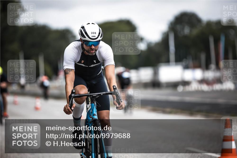 16.08.2026 - KN Förde Triathlon 2026 H.Heesch http://msf.ph/oto/9979688 16.08.2026 11:36:36 Radfahren 339, 371, 382, 435 meine-sportfotos.de