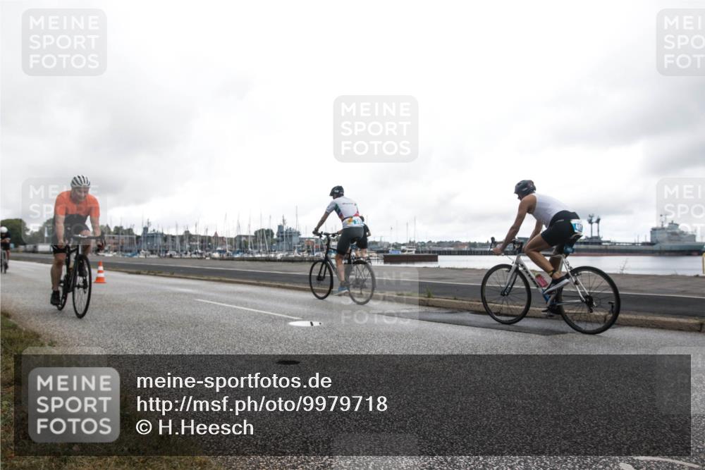 16.08.2026 - KN Förde Triathlon 2026 H.Heesch http://msf.ph/oto/9979718 16.08.2026 11:14:08 Radfahren 337, 401 meine-sportfotos.de