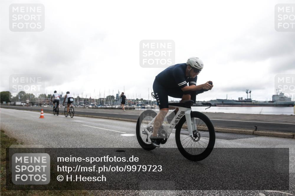 16.08.2026 - KN Förde Triathlon 2026 H.Heesch http://msf.ph/oto/9979723 16.08.2026 11:14:10 Radfahren 337, 401 meine-sportfotos.de