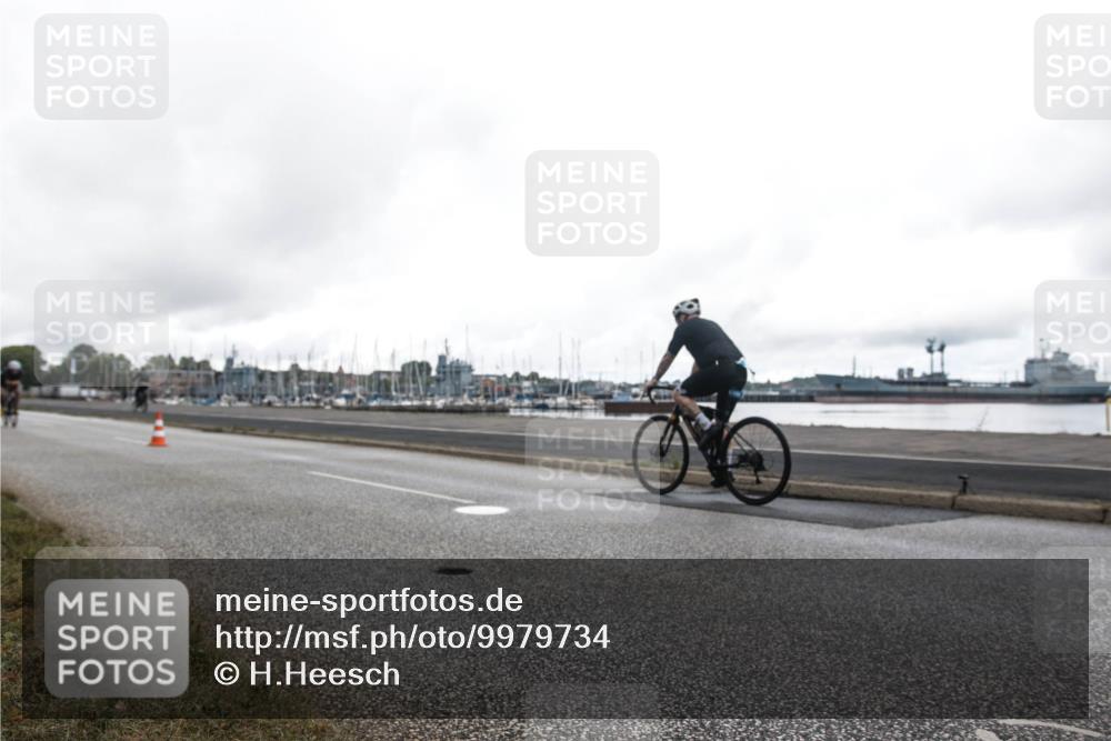 16.08.2026 - KN Förde Triathlon 2026 H.Heesch http://msf.ph/oto/9979734 16.08.2026 11:14:43 Radfahren 328, 350, 370, 400 meine-sportfotos.de