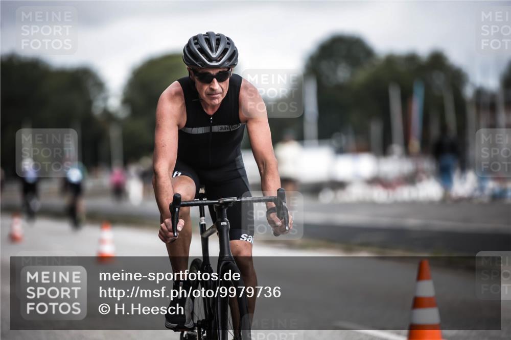 16.08.2026 - KN Förde Triathlon 2026 H.Heesch http://msf.ph/oto/9979736 16.08.2026 11:36:44 Radfahren  meine-sportfotos.de