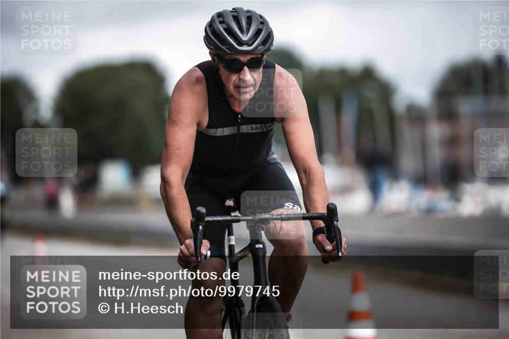 16.08.2026 - KN Förde Triathlon 2026 H.Heesch http://msf.ph/oto/9979745 16.08.2026 11:36:44 Radfahren  meine-sportfotos.de