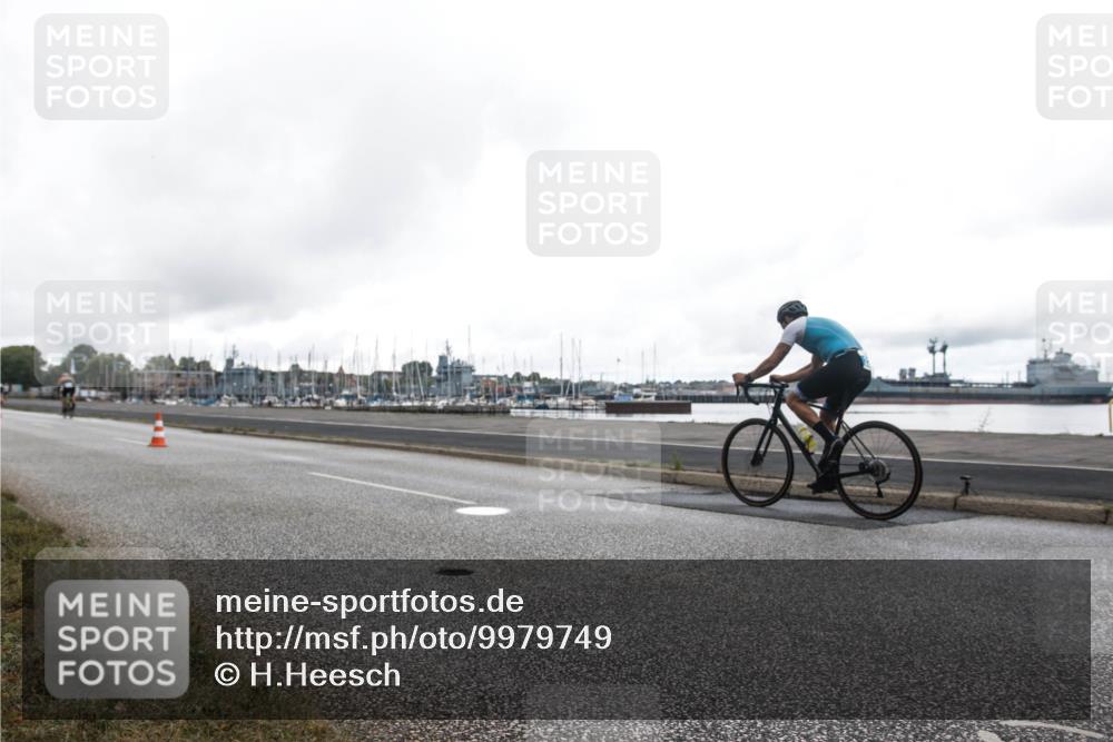 16.08.2026 - KN Förde Triathlon 2026 H.Heesch http://msf.ph/oto/9979749 16.08.2026 11:15:08 Radfahren 334, 358 meine-sportfotos.de
