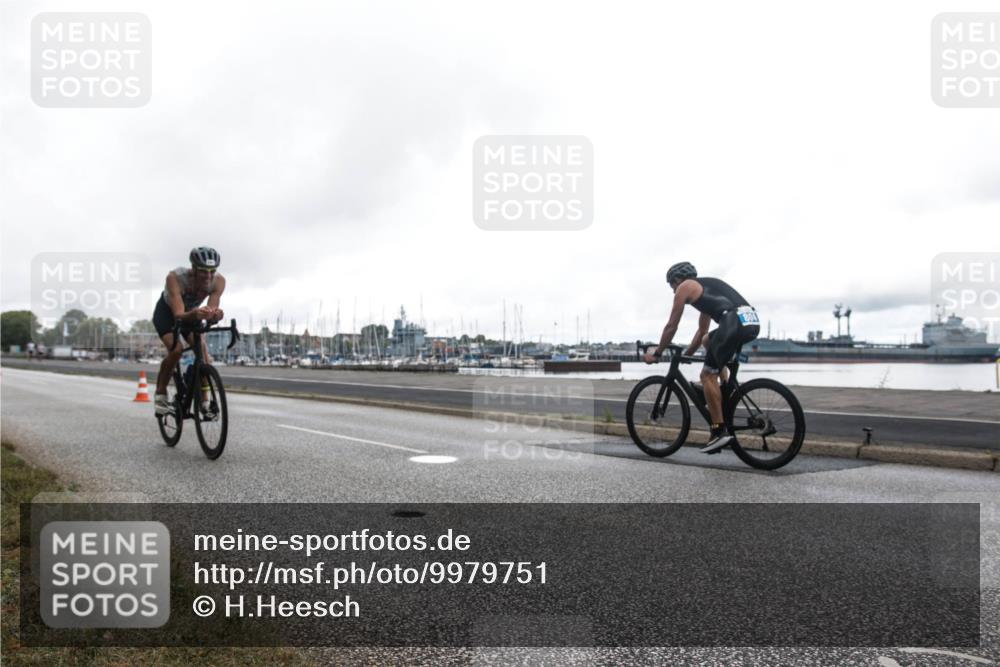 16.08.2026 - KN Förde Triathlon 2026 H.Heesch http://msf.ph/oto/9979751 16.08.2026 11:15:20 Radfahren 341, 355, 359, 367, 374, 378, 407 meine-sportfotos.de